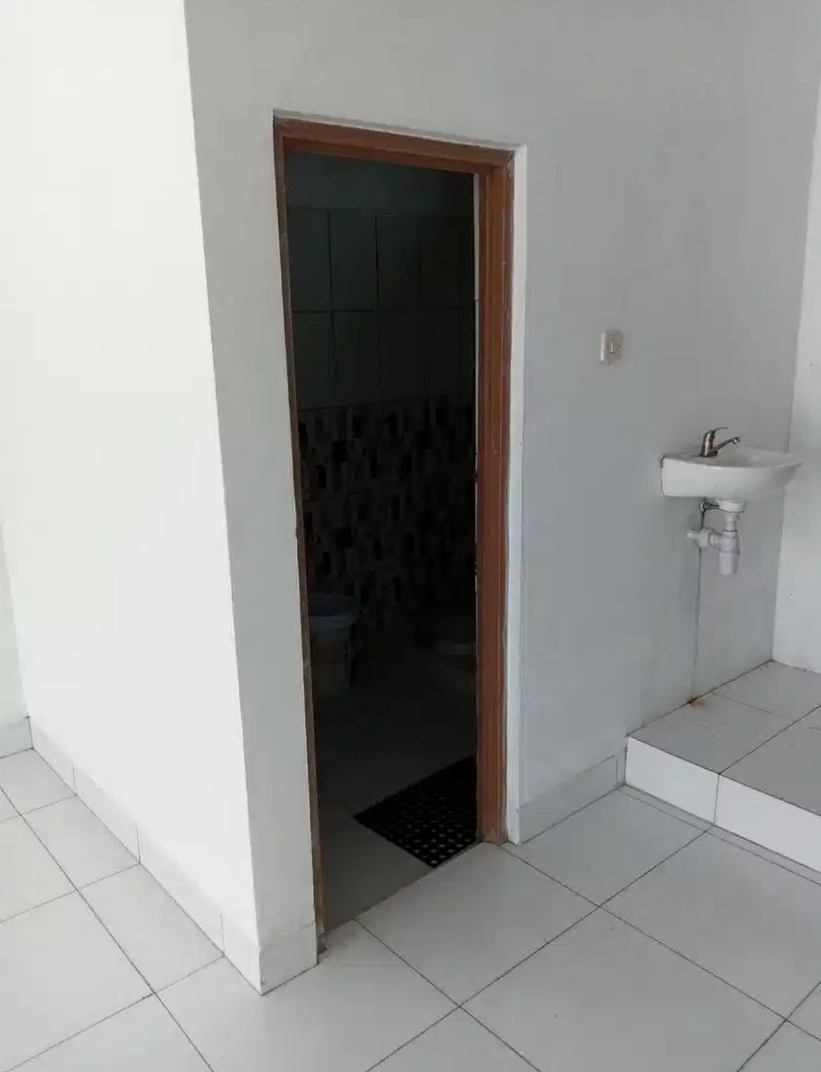 RUKO 2 LANTAI DEKAT YIA, KULON PROGO