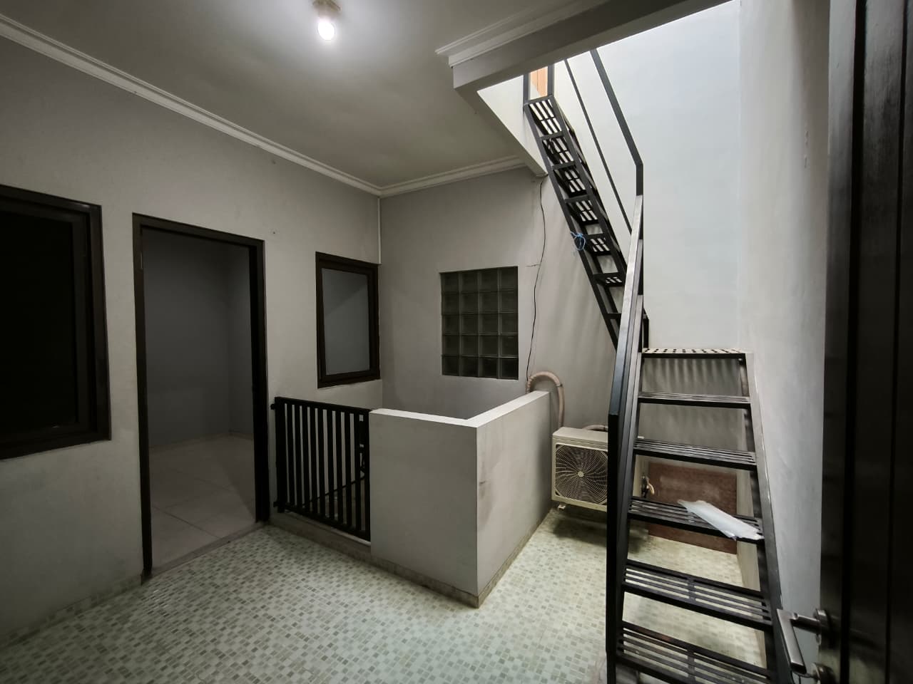 Disewakan Rumah Metland Cakung Valeria