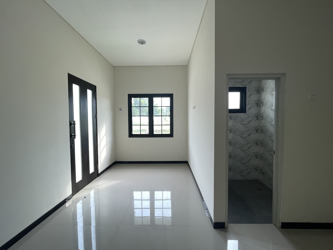 Rumah DP 5 JUTA American Style di Pandaan