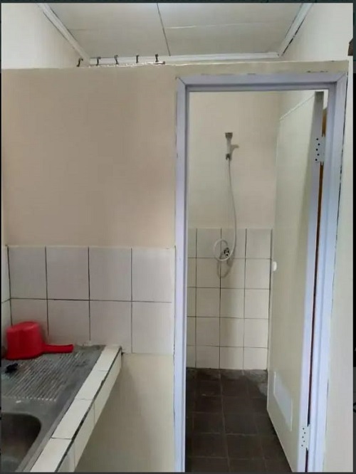 Paviliun studio disewakan