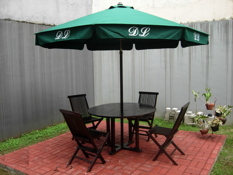 MEJA PAYUNG CAFE / PARASOL TABLE SET GARDEN – TERMURAH!!