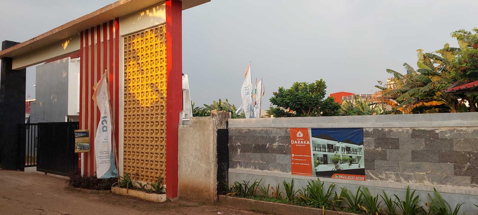 rumah dua lantai siap huni di dekat citra grand cibubur