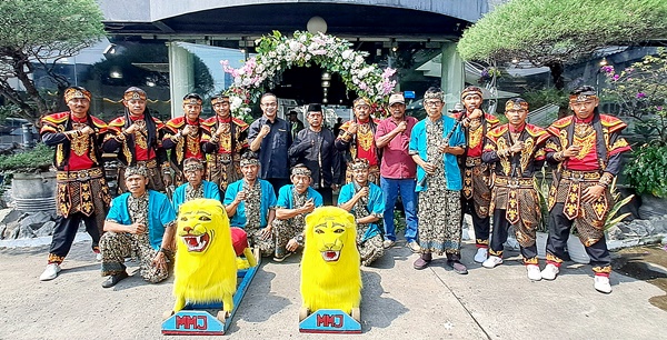 Grup Sisingaan Denis Balik Nama