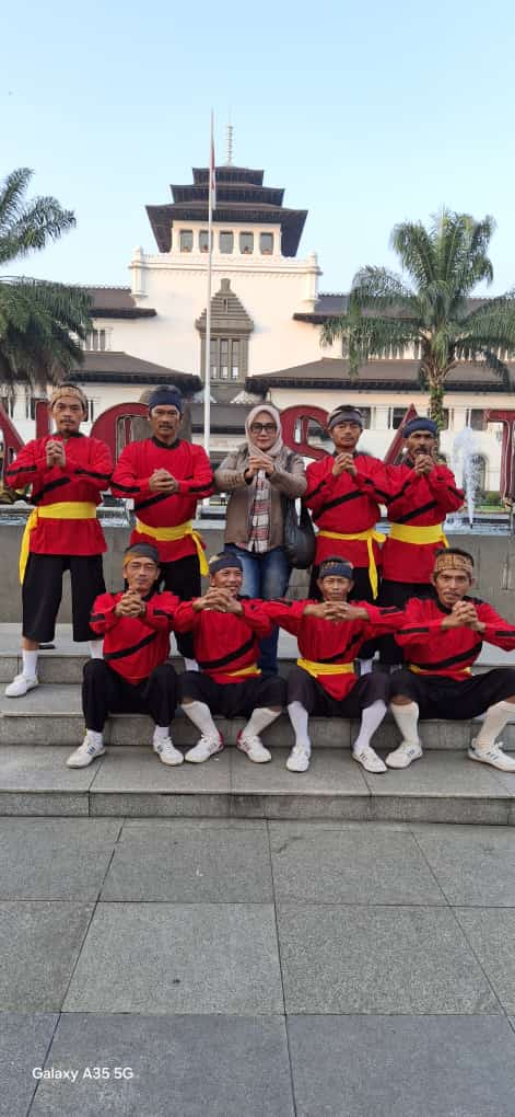 Sisingaan Kota Bandung